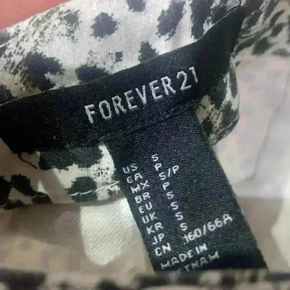 Cheetah skirt size S - Picture 2 of 3